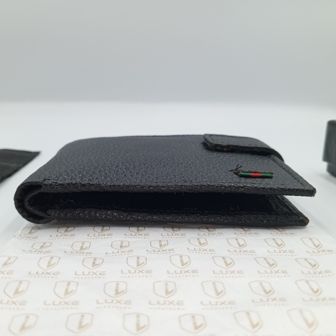 LuxeLeather Black Cow Leather Wallet | Stylish & Functional | Card Holders, Coin Pocket, Zipper Compartment | LLBF06
